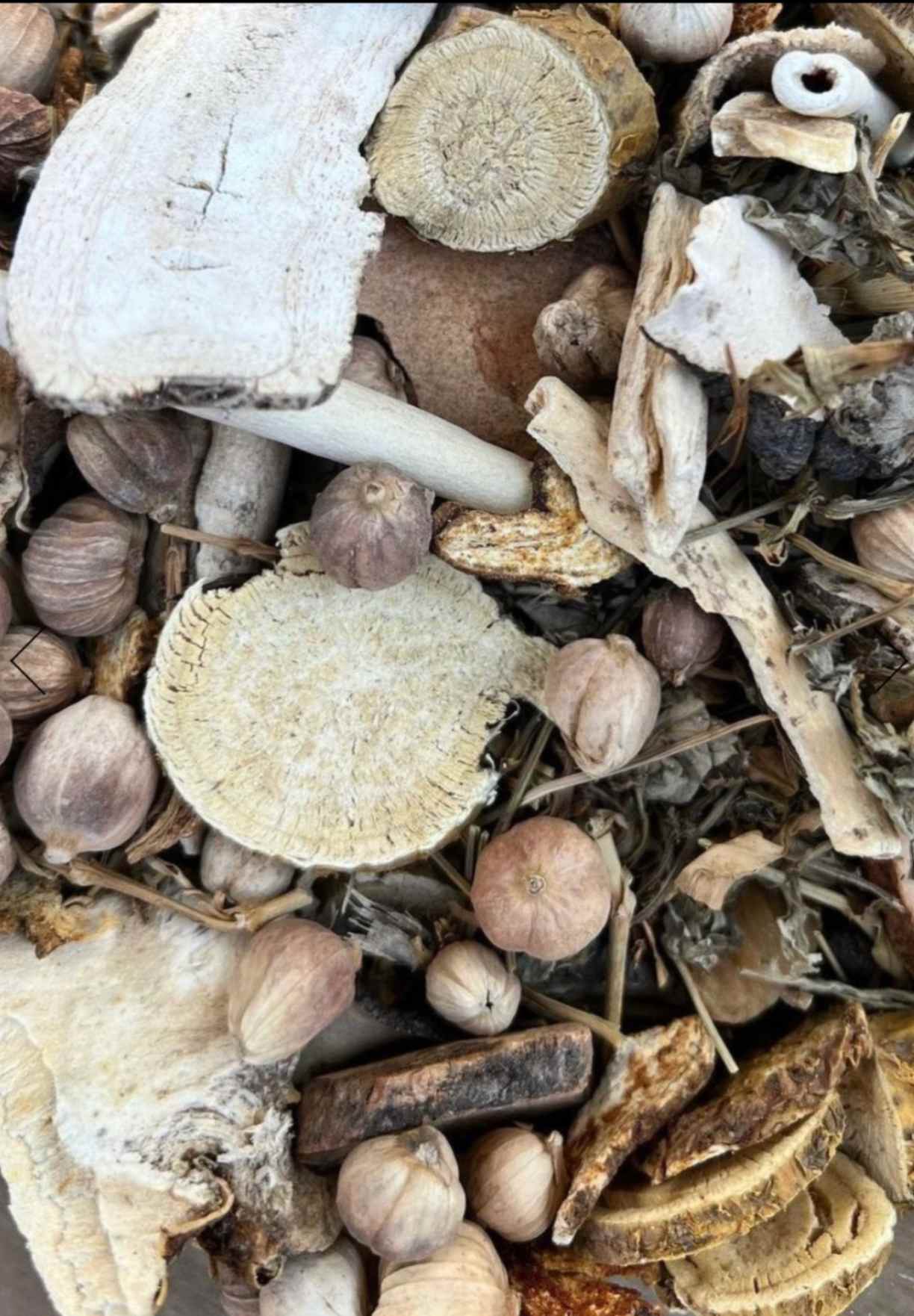 KYA Yoni Wash White herbs